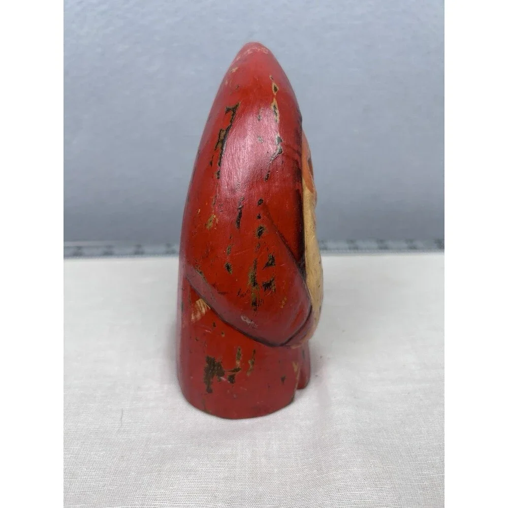 Primitive FolkArt Wooden Carved Santa Claus Gnome Shape Hand Painted. 6 X 3 in.